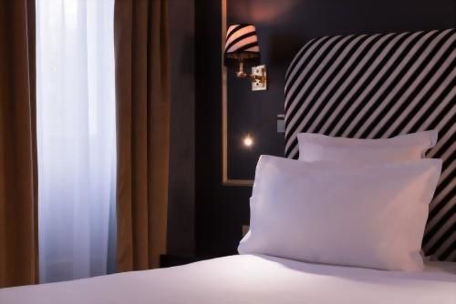 Hotel SNOB Paris - Room